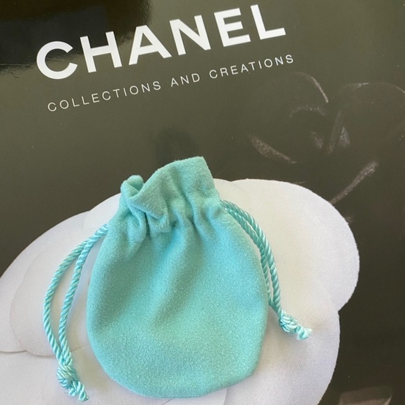 ✨SOLD OUT✨18K Rose Gold Dainty Star Ring✨ - Picture 5 of 6